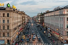 Nevsky Prospekt east of the Fontanka River in St. Petersburg