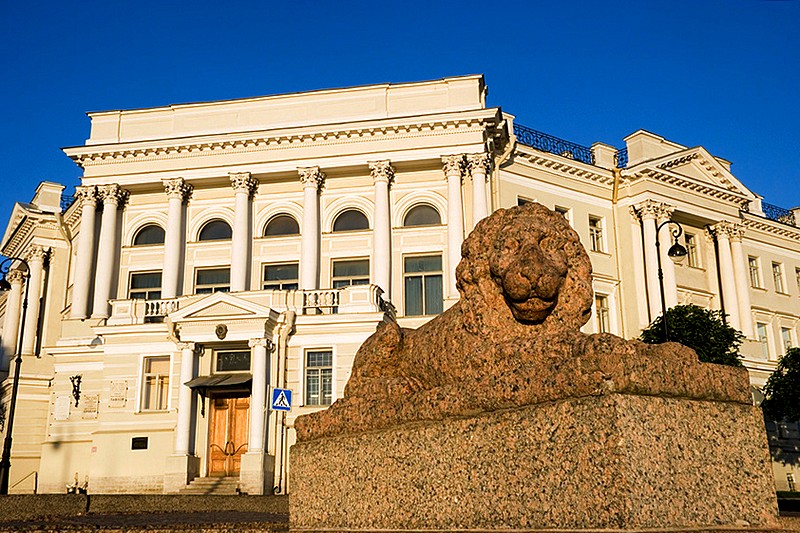 Lion on Makarov Embankment in front of the Institute of Physiology in St Petersburg, Russia