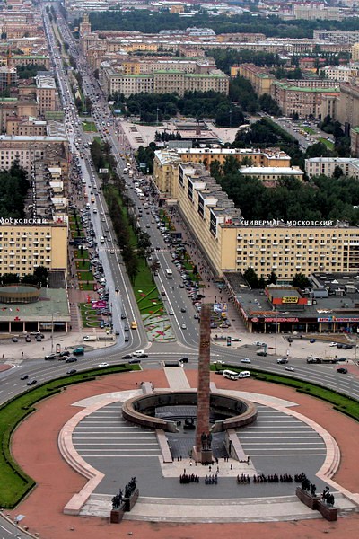 Panorama of Moskovsky Prospekt and Victory Square (Ploshchad Pobedy) in St Petersburg, Russia Panorama of Moskovsky Prospekt and Victory Square (Ploshchad Pobedy) in St Petersburg, Russia
