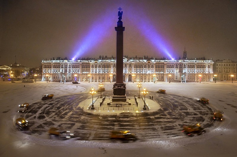 Palace Square in Saint-Petersburg, Russia, am Winter