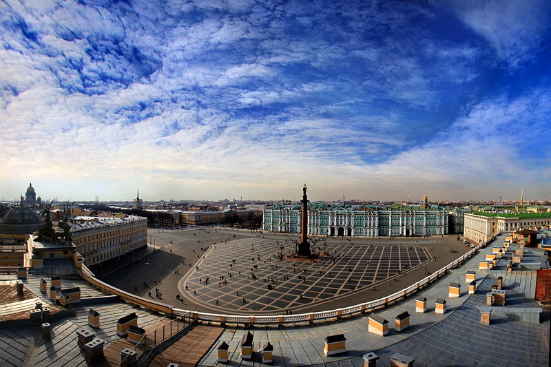 Palace Square seen from the roof of the General Staff Building in St Petersburg, Russia Palace Square seen from the roof of the General Staff Building in St Petersburg, Russia