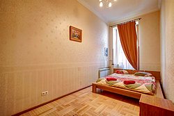 Three Room Apartments Karavannaya Ulitsa