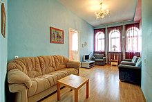 Three Room Apartments Ostrovskogo Ploshchad in St. Petersburg, Russia