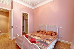 Room Apartments Karavannaya Ulitsa