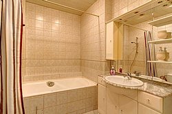 Room Apartments Karavannaya Ulitsa