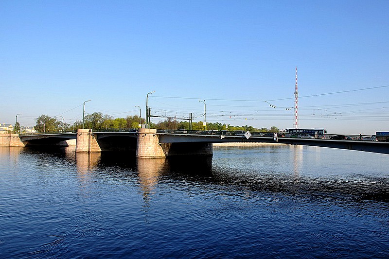 Grenaderskiy (Grenadiers) Bridge over the Bolshaya Nevka in St Petersburg, Russia