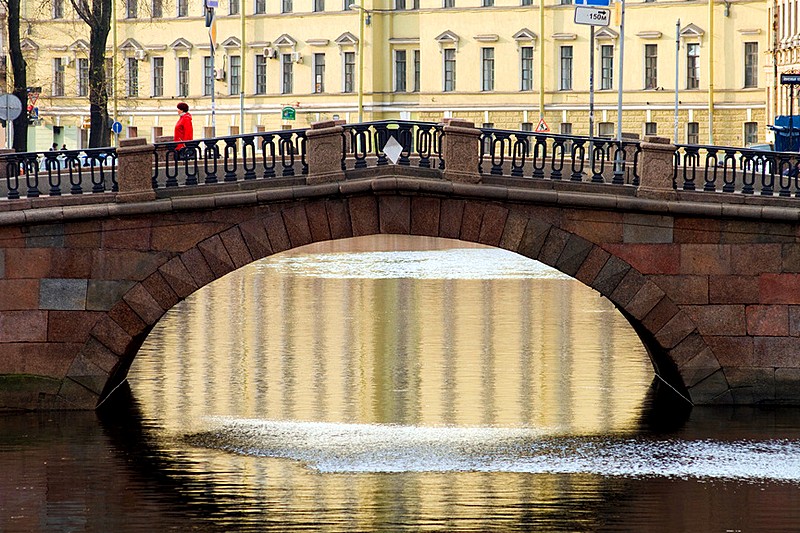 Kamenny (Stone) Bridge over the Griboedov Canal in St Petersburg, Russia Kamenny (Stone) Bridge over the Griboedov Canal in St Petersburg, Russia
