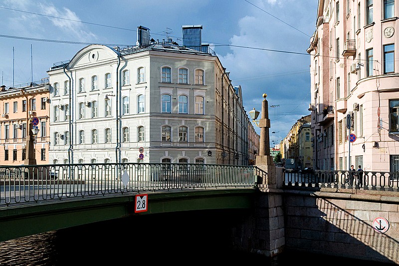 Podyacheskiy Bridge over the Griboedov Canal in St Petersburg, Russia