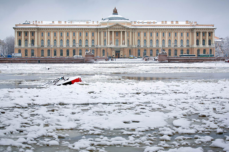 Former Academy of Fine Arts Building (Repin Institute) in Saint-Petersburg, Russia as seen from the river