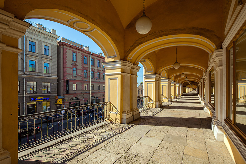 Arcade of Gostiny Dvor in Saint-Petersburg, Russia