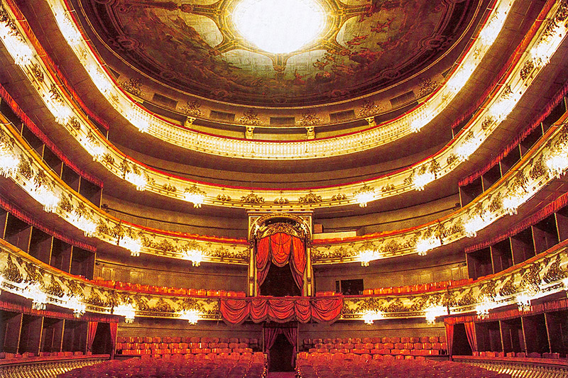 Auditorium of Mikhailovsky Theatre in St Petersburg, Russia Auditorium of Mikhailovsky Theatre in St Petersburg, Russia