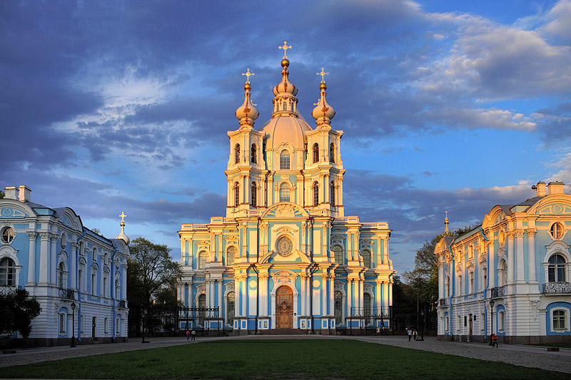 'Postcard view' of Smolny Cathedral in Saint-Petersburg, Russia 'Postcard view' of Smolny Cathedral in Saint-Petersburg, Russia
