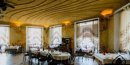 Caravan restaurant in St. Petersburg, Russia