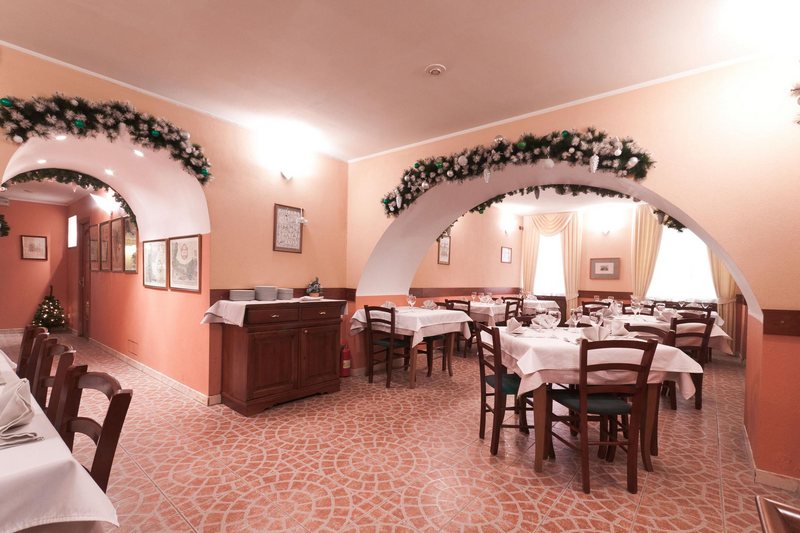 Da Albertone St Petersburg Da Albertone Restaurant in St. Petersburg, Russia