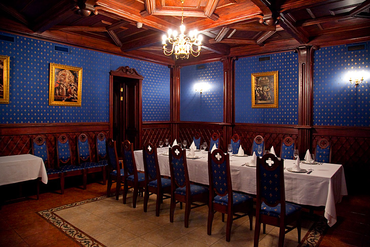 Madridsky Dvor Restaurant in St. Petersburg, Russia