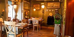La Perla Fish House restaurant in St. Petersburg, Russia