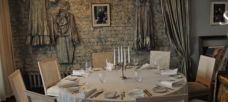 Za Stsenoi St Petersburg Za Stsenoi Restaurant in St. Petersburg, Russia