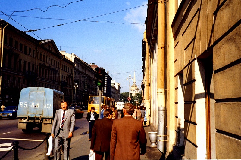 Nevsky Prospekt taken by a British traveler in 1985 in St. Petersburg, Russia