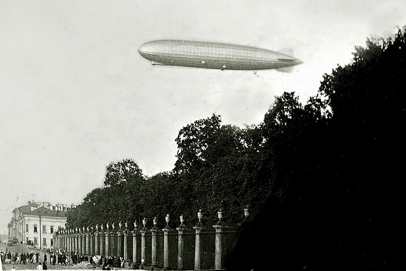 1930s. Muratov-Tikhomirov family archive Zeppelin above the Summer Garden, Russia