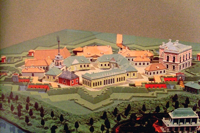 Model of Peterstadt Fortress at Oranienbaum