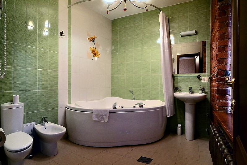Suite (with Spa bath) at the 1913 Hotel in St. Petersburg