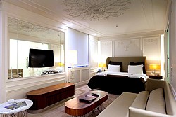 Deluxe Double Room at the Crowne Plaza St. Petersburg Ligovsky Hotel in St. Petersburg