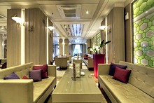 Lobby bar at the Crowne Plaza St. Petersburg Ligovsky Hotel in St. Petersburg