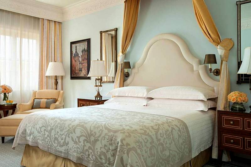 Deluxe One-Bedroom Suite at the Four Seasons Lion Palace Hotel in St. Petersburg