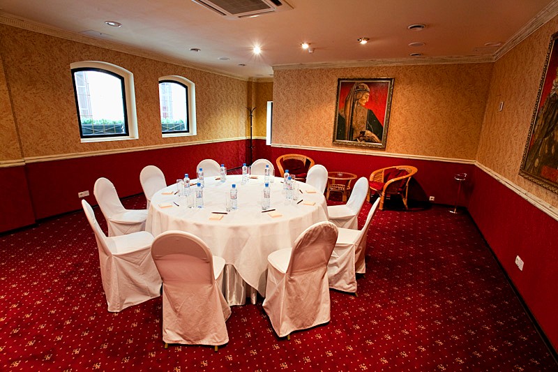 Bentley Conference Hall at the Golden Garden Boutique Hotel in St. Petersburg
