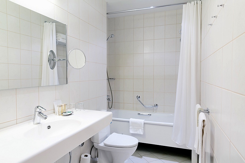 Bathroom of the Standard Double Room at the Grand Hotel Emerald in St. Petersburg