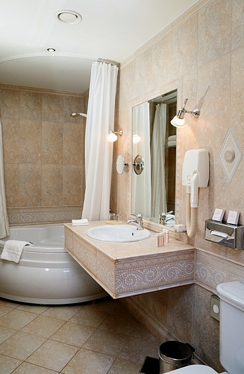 Bathroom of the Junior Suite at the Grand Hotel Emerald in St. Petersburg