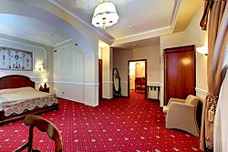 King Suite at the Guyot Hotel in St. Petersburg