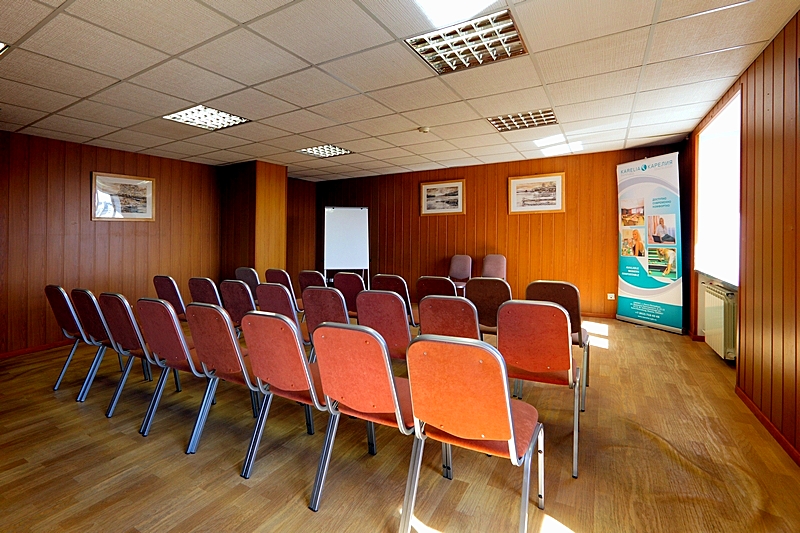 Volkhov Conference Hall at the Karelia Business Hotel in St. Petersburg