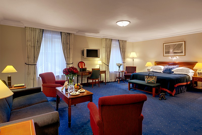 Deluxe Suites at the Kempinski Hotel Moika 22 in St. Petersburg