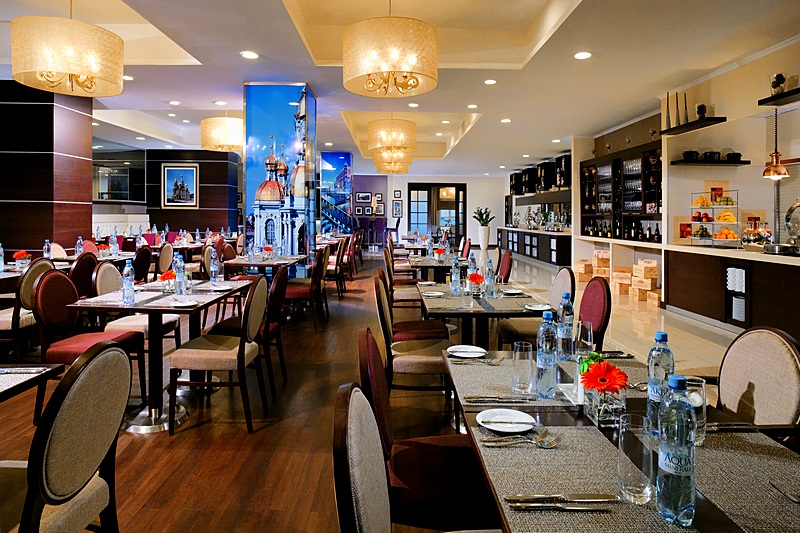 Poema Restaurant at the Marriott Courtyard Center West / Pushkin Hotel in St. Petersburg