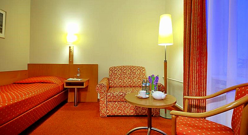 Comfort Single Room at the Oktiabrskaya Hotel in St. Petersburg