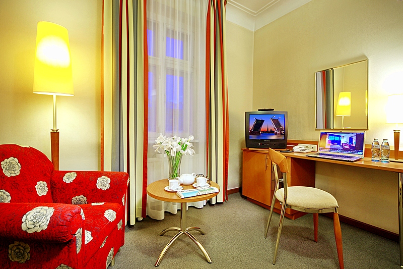 Studio Double at the Oktiabrskaya Hotel in St. Petersburg