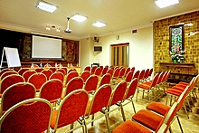 Kaminniy Hall at the Oktiabrskaya Hotel in St. Petersburg