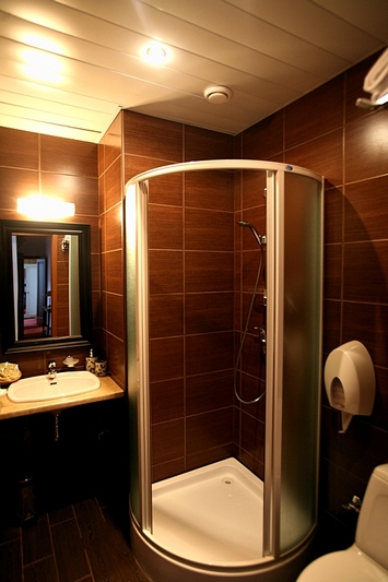 Bathroom of the Family Room (Three-Bedrooms) at the Pushka Inn Hotel in St. Petersburg