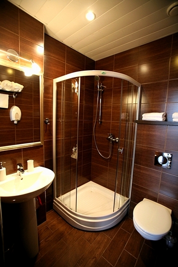 Bathroom of the Standard Room at the Pushka Inn Hotel in St. Petersburg