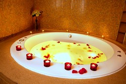 Jacuzzi at the Radisson Royal Hotel in St. Petersburg