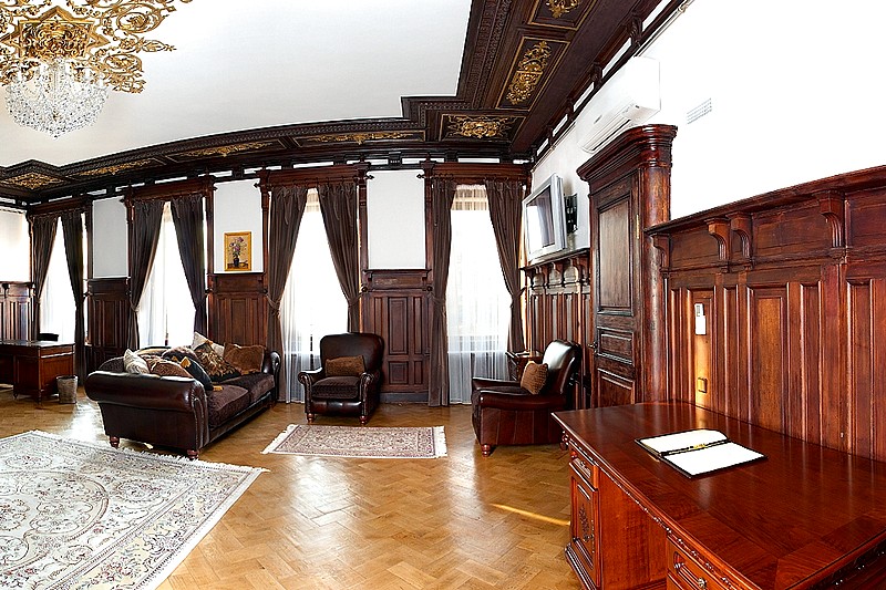 Luxury Suite at the Rossi Boutique Hotel in St. Petersburg