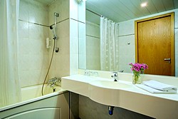 Bathroom of the Superior Double Room with river view at the Saint Petersburg Hotel in St. Petersburg