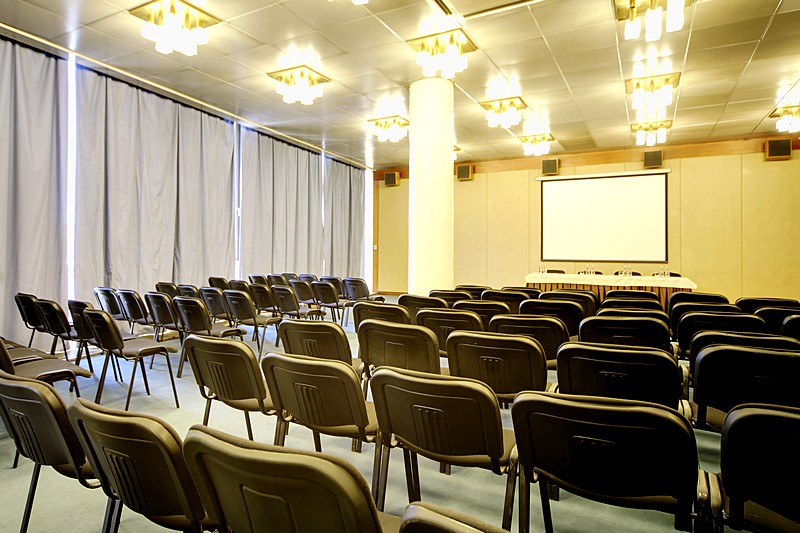 White Conference Hall at the Saint Petersburg Hotel in St. Petersburg