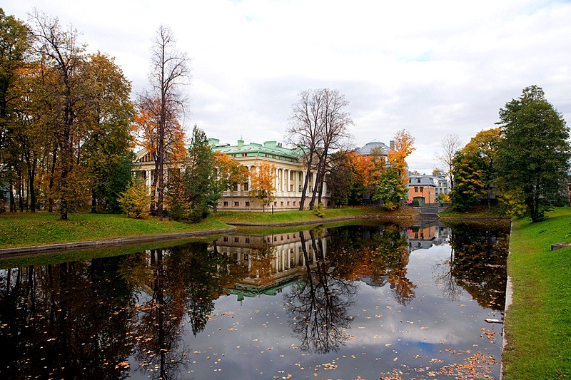 Autumn on Kamenny Island (Stony Island) in St Petersburg, Russia