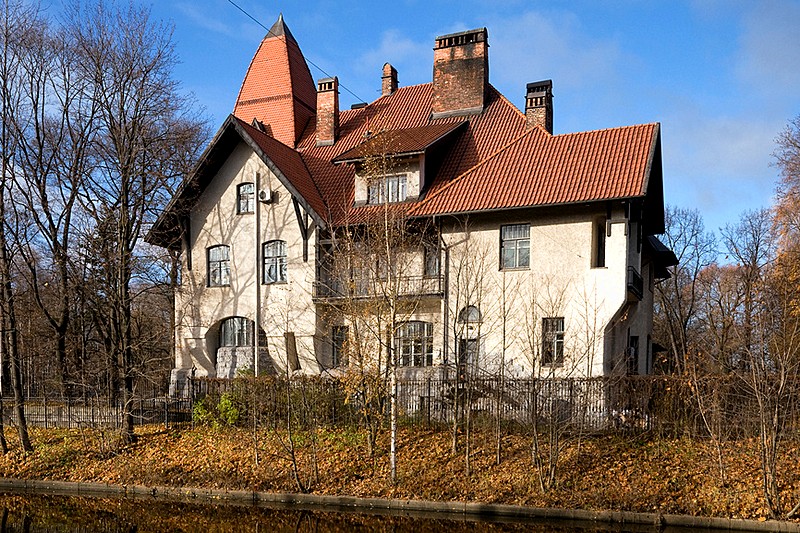 Vollenweider Mansion on Kamenny (Stony) Island in Saint-Petersburg, Russia