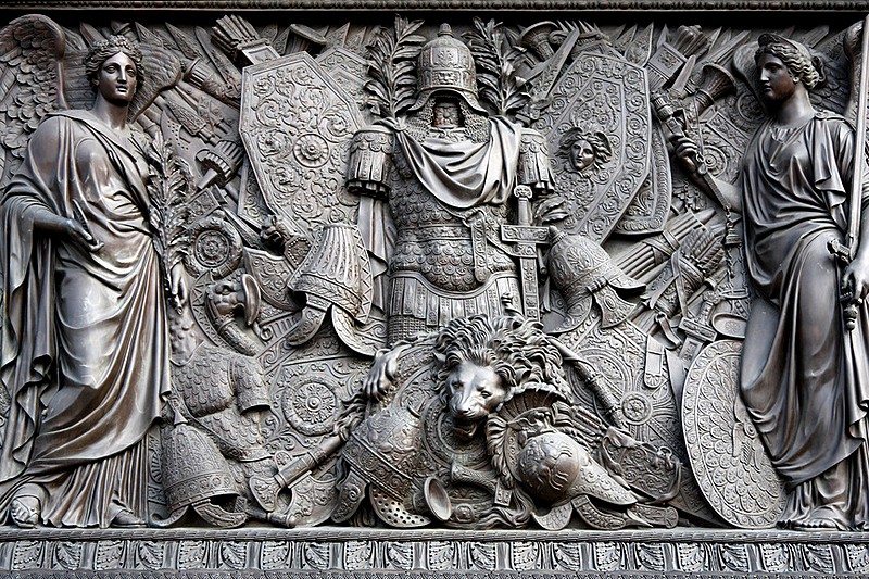 bas-relief-on-the-pedestal-of-the-alexan