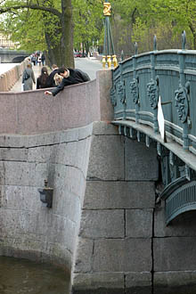 Statue of Chizhik Pyzhik in St. Petersburg, Russia