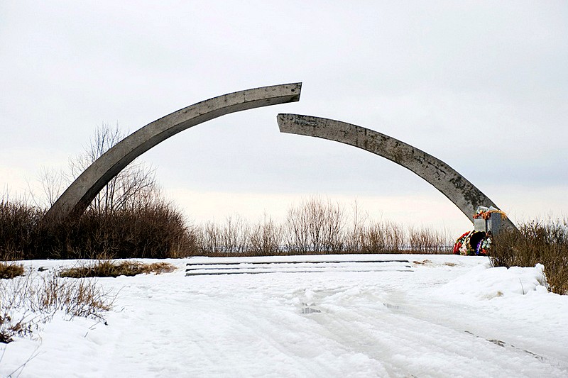 The Broken Ring Monument which commemorates the lifting of the Siege of Leningrad in St Petersburg, Russia