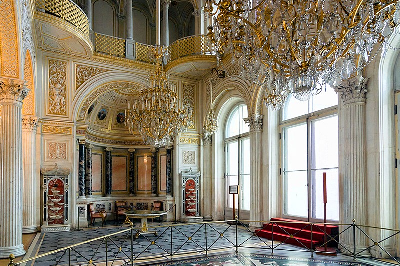 Pavilion Hall at the Winter Palace / Hermitage Museum in St Petersburg, Russia